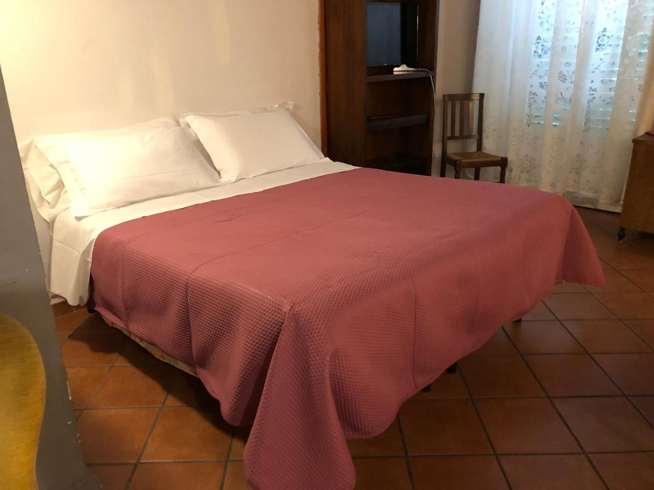 Alex Home Florence Luaran gambar